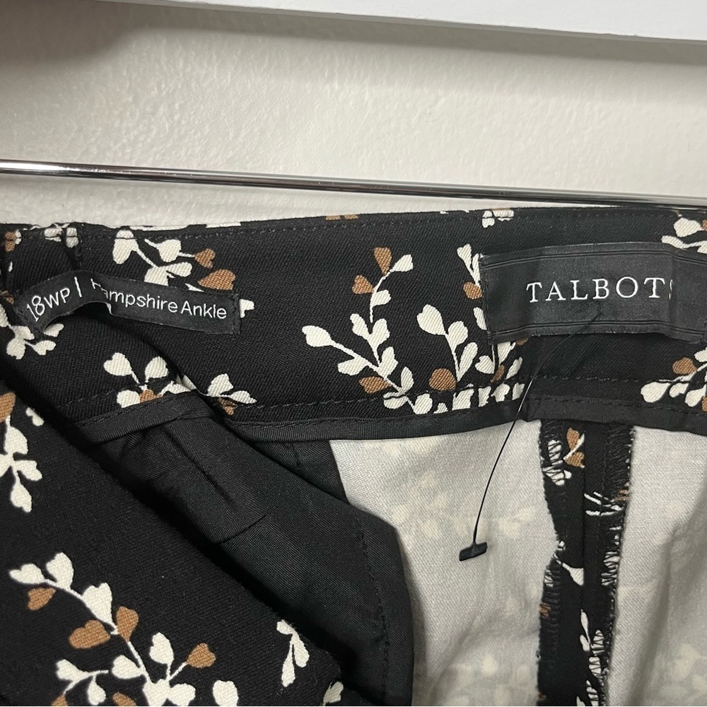 NWT Talbots Women’s Hampshire Ankle Pants Petal Print Black White Brown 18WP - Picture 8 of 9